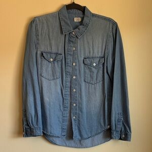Volcom Light Blue Casual Button Down Shirt Size Small